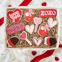 Load image into Gallery viewer, XOXO Valentines Day Stamp and matching cutter
