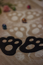 Load image into Gallery viewer, Reusable Easter Bunny Footprints - printed!
