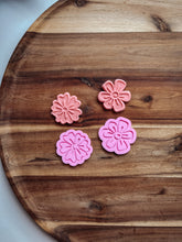 Load image into Gallery viewer, Mini Flower Debosser Stamps
